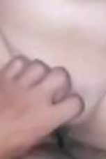 Memek smpit dimasukin kontol panjang