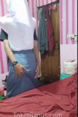 Jilbab SMA open BO 75K udah full service