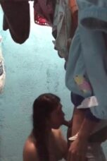 Drama Prank Dedek Lagi di Kamar Mandi Nyepong Ngewe Drama Prank Dedek Lagi di Kamar Mandi Nyepong Ngewe