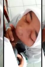 Bokep crot mulut jilbab pelajar bj dikelas